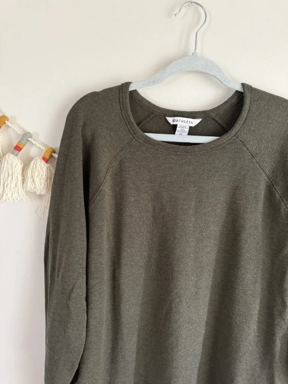Athleta Coaster Luxe Recover Sweatshirt Fleece Long Sleeve Elm Green Lounge XL - Picture 6 of 10